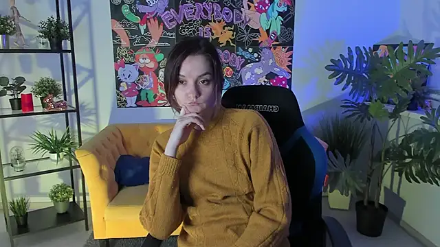 Snapshot of SamantaLong chatting on December 2024 03:43:01 PM SamantaLong online show from December 2024 03:43:01 PM