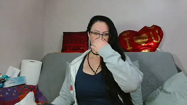 x  KHALEESI  x online show from September 2025 08:14:01 PM