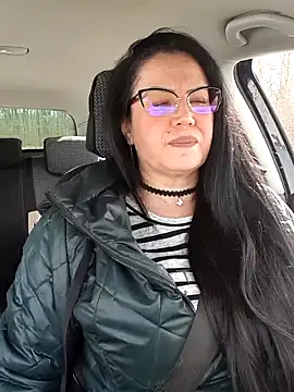 x  KHALEESI  x online show from February 2026 01:09:02 PM