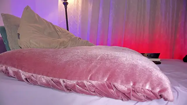 hot booty  online show from March 2025 02:25:02 AM