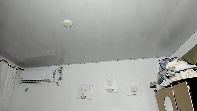 Snapshot of venuxwilliam chatting on September 2025 06:19:02 PM venuxwilliam online show from September 2025 06:19:02 PM