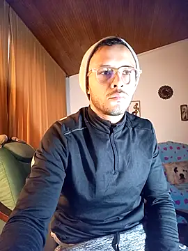 Snapshot of sebastian_horny chatting on June 2026 11:08:01 AM sebastian horny online show from June 2026 11:08:01 AM