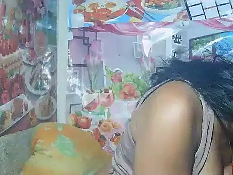 Hyncam online show from April 2026 04:15:01 PM