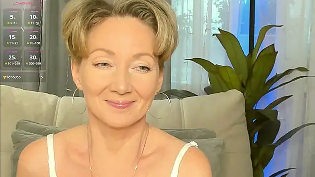 AkexandraFix online show from February 2026 02:06:01 PM