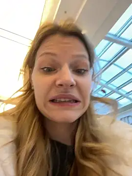 MaryHiggins online show from October 2025 12:58:01 PM