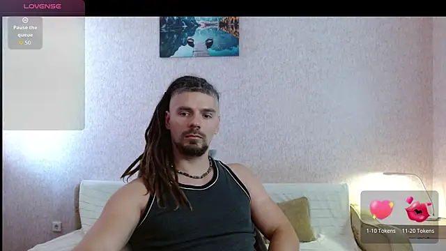 Snapshot of Aestheticguy101 chatting on July 2026 07:57:01 AM Aestheticguy101 online show from July 2026 07:57:01 AM