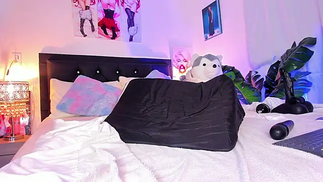 annita lopez online show from February 2025 04:08:02 AM