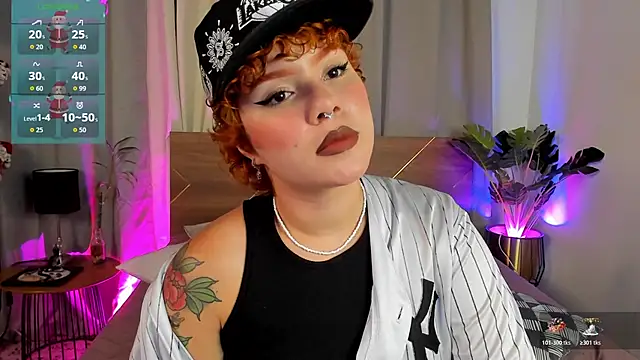 Amy art online show from November 2025 08:41:02 PM