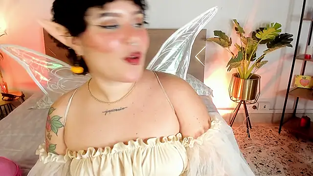 Snapshot of Amy_art chatting on May 2026 09:09:01 PM Amy art online show from May 2026 09:09:01 PM