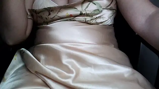 Nora NRI online show from October 2025 08:16:02 PM