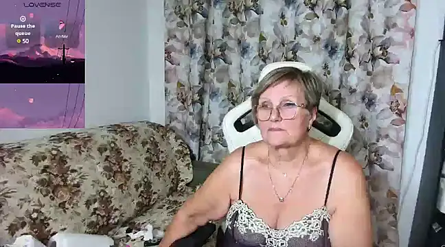 Selenna57 online show from December 2024 01:58:02 AM