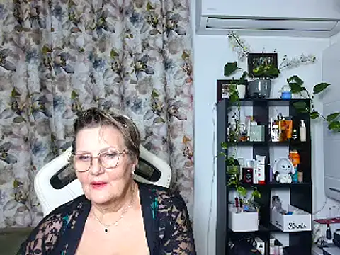 Selenna57 online show from December 2024 02:10:02 AM