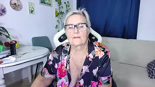 Selenna57 online show from January 2026 07:08:02 PM