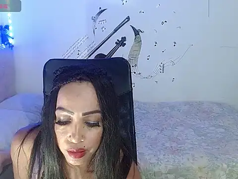 Snapshot of Alexaqueen1 chatting on March 2025 12:15:01 AM Alexaqueen1 online show from March 2025 12:15:01 AM