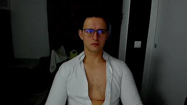 sexxymuscles4u online show from December 2025 08:45:01 AM