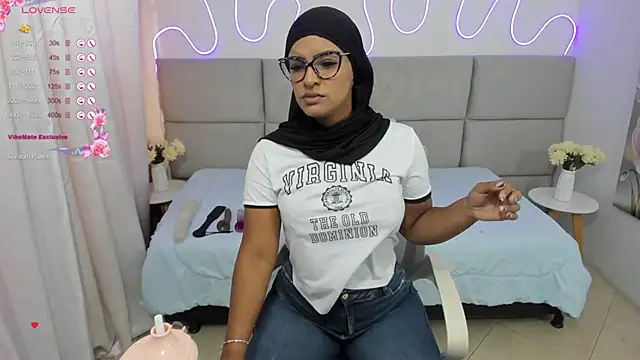 Snapshot of nashiira_ chatting on January 2025 07:12:01 PM nashiira online show from January 2025 07:12:01 PM