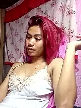 Snapshot of Cutie_body11 chatting on April 2026 01:56:02 PM Cutie body11 online show from April 2026 01:56:02 PM
