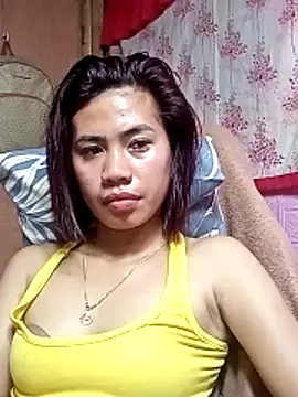 Snapshot of Cutie_body11 chatting on May 2026 12:24:01 PM Cutie body11 online show from May 2026 12:24:01 PM