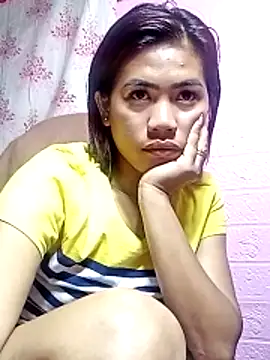Snapshot of Cutie_body11 chatting on May 2026 12:52:01 AM Cutie body11 online show from May 2026 12:52:01 AM