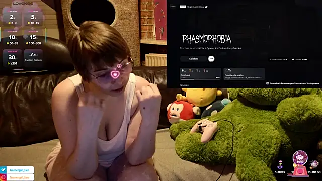 Snapshot of GamerGirl_Eve chatting on October 2025 06:17:02 PM GamerGirl Eve online show from October 2025 06:17:02 PM
