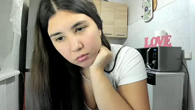 MiaMarrone online show from November 2025 04:19:02 PM