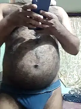 MalluBoyForGirls online show from November 2025 02:27:02 PM