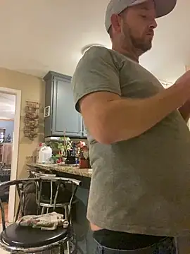 Snapshot of smokeymt420 chatting on December 2024 05:28:02 AM smokeymt420 online show from December 2024 05:28:02 AM