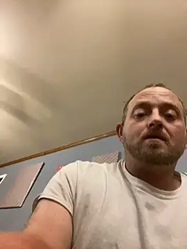 Snapshot of smokeymt420 chatting on December 2024 12:14:02 AM smokeymt420 online show from December 2024 12:14:02 AM