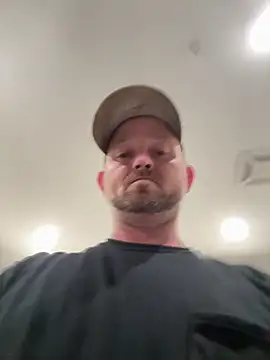 Snapshot of smokeymt420 chatting on September 2025 02:33:02 AM smokeymt420 online show from September 2025 02:33:02 AM