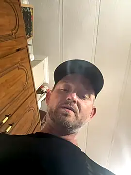 Snapshot of smokeymt420 chatting on November 2025 05:29:02 AM smokeymt420 online show from November 2025 05:29:02 AM