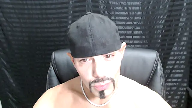 ThickD2C online show from December 2024 06:26:02 PM