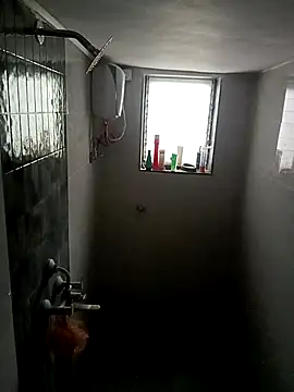 Snapshot of SimplyKarthik09 chatting on November 2025 05:42:01 AM SimplyKarthik09 online show from November 2025 05:42:01 AM