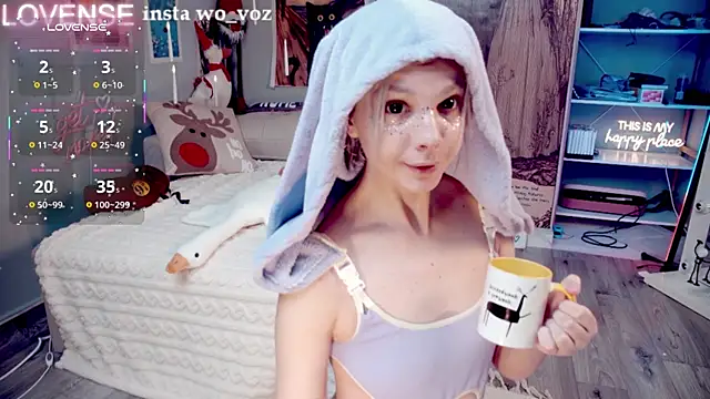 Careful i bite online show from January 2026 08:19:02 AM