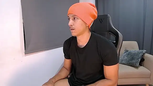 Liam V online show from February 2026 11:45:01 PM