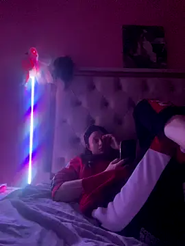 Flossy Vettie online show from November 2025 06:34:01 PM