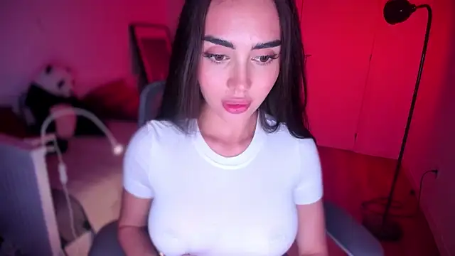 Lil Gabby online show from November 2025 07:48:02 PM