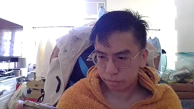 Snapshot of charlie_xdd chatting on January 2025 05:48:01 AM charlie xdd online show from January 2025 05:48:01 AM