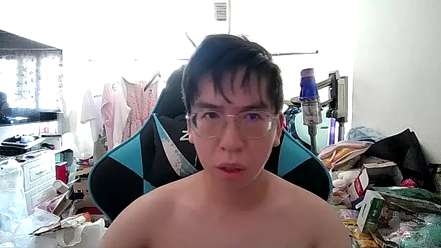 Snapshot of charlie_xdd chatting on April 2026 07:50:01 AM charlie xdd online show from April 2026 07:50:01 AM