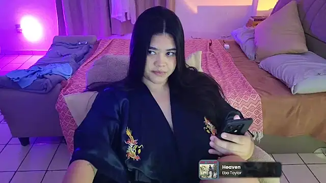 feluriana online show from May 2026 12:07:01 AM