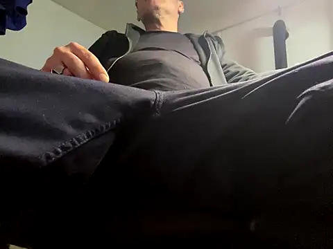 translove online show from October 2025 03:53:02 AM