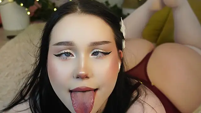 ScarletBlaze online show from December 2024 06:12:02 PM