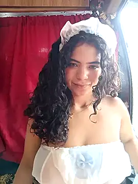 Snapshot of Simone_Miller chatting on February 2025 04:04:02 PM Simone Miller online show from February 2025 04:04:02 PM