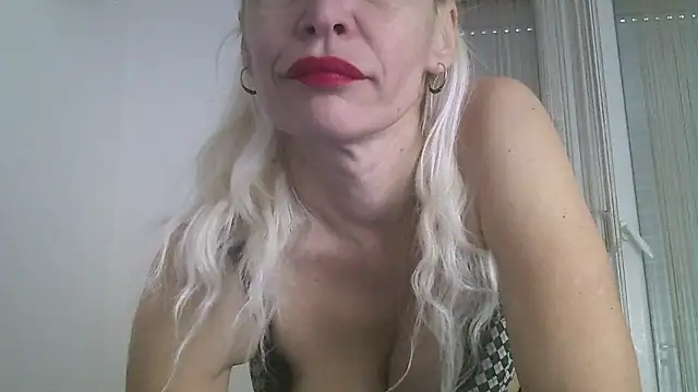 EvaaMina online show from January 2025 08:32:02 AM