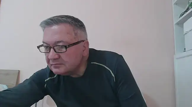 Snapshot of YOU6me chatting on January 2025 09:57:01 AM YOU6me online show from January 2025 09:57:01 AM