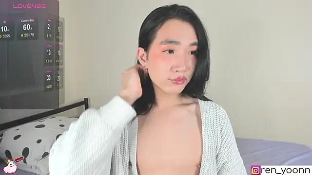 Snapshot of Ren_yoon chatting on November 2025 05:53:02 AM Ren yoon online show from November 2025 05:53:02 AM