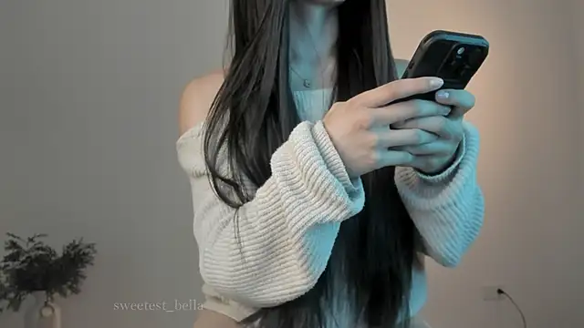 sweetest bella online show from March 2025 01:30:02 AM