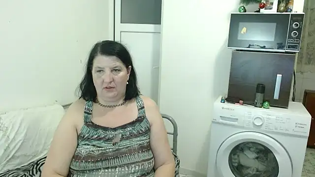 RidemerafSuzana online show from February 2025 05:25:02 PM