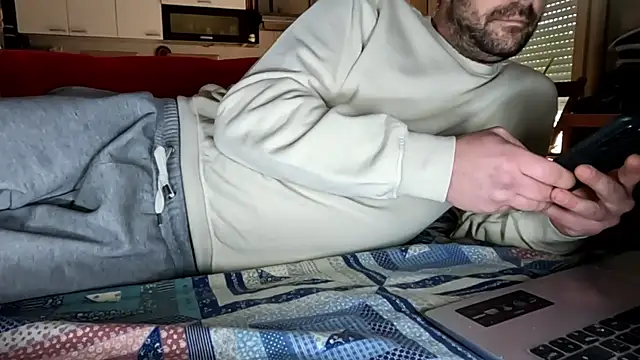 Snapshot of Lucas1andOnly4Girl chatting on January 2025 12:24:01 PM Lucas1andOnly4Girl online show from January 2025 12:24:01 PM