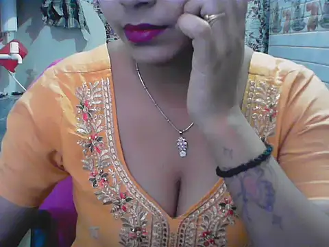 LovingPihu online show from May 2026 04:53:01 AM