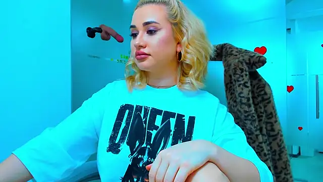 sassy madeline online show from December 2024 04:09:01 PM